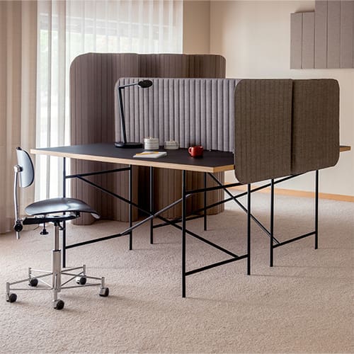 Workstations & Tables