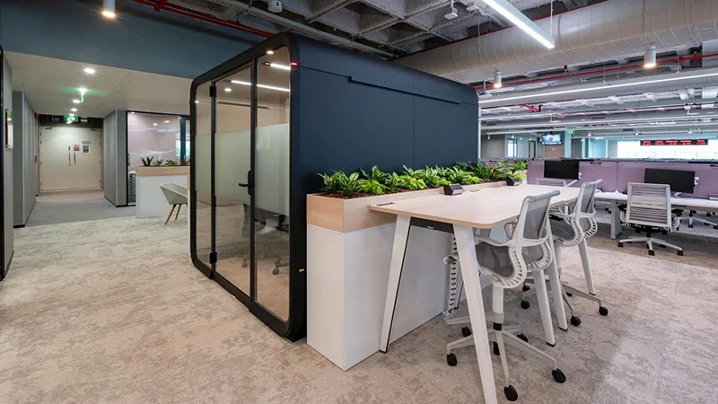 Open Plan Office Design: How Acoustic Pods Solve the Noise Problem